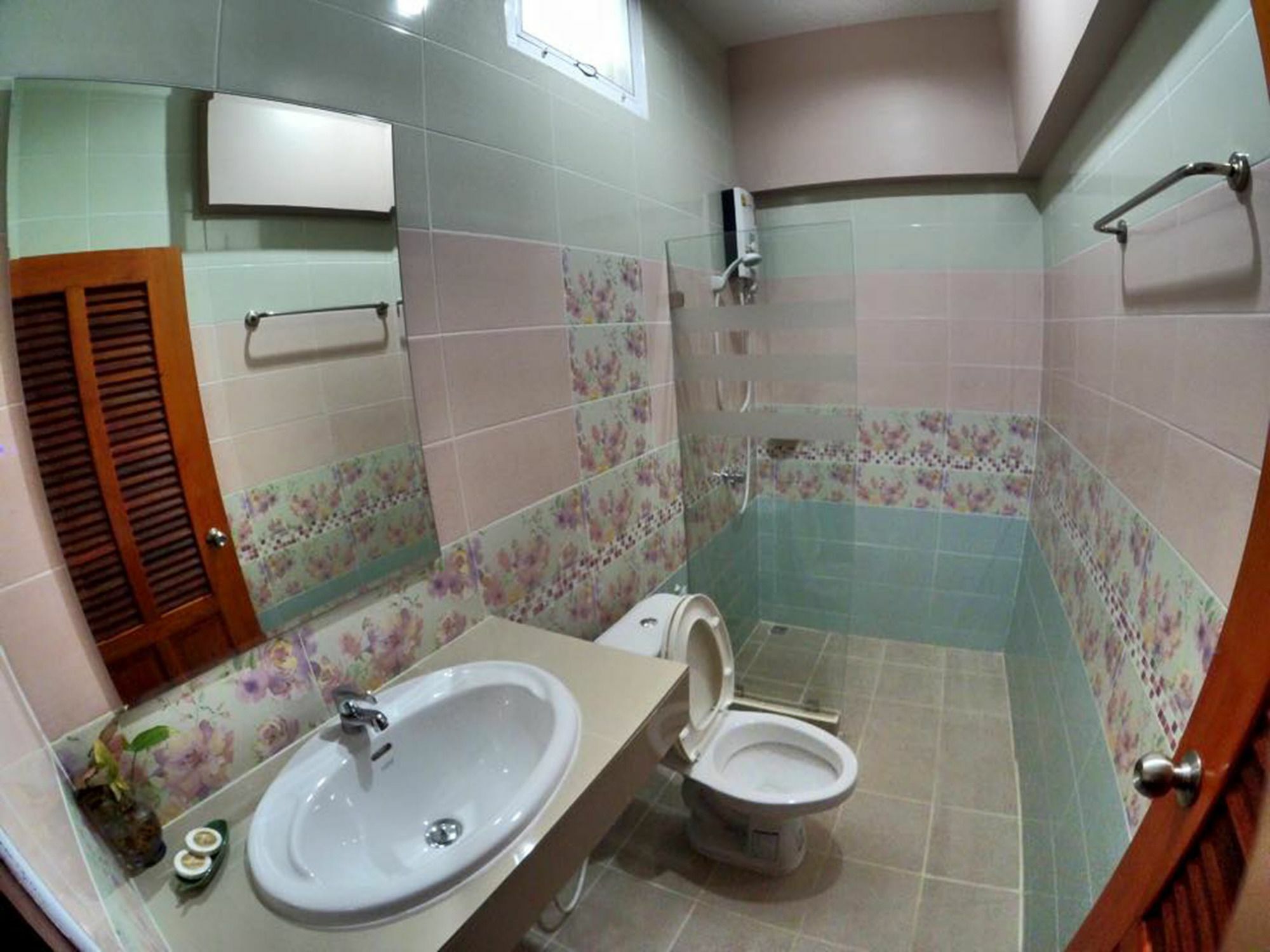 N2 Pattaya Resort Nong Prue Bagian luar foto
